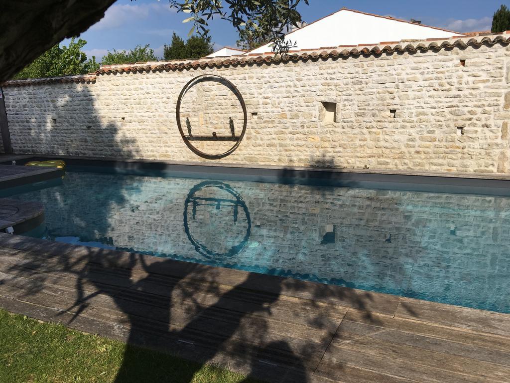 Bed and Breakfast Un Banc au Soleil Marsilly  Exterior foto